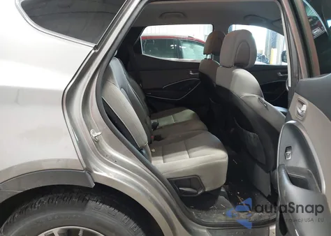 2017 Hyundai Santa Fe Sport 2.4L из США, поврежденный, VIN 5NMZUDLB9HH031081